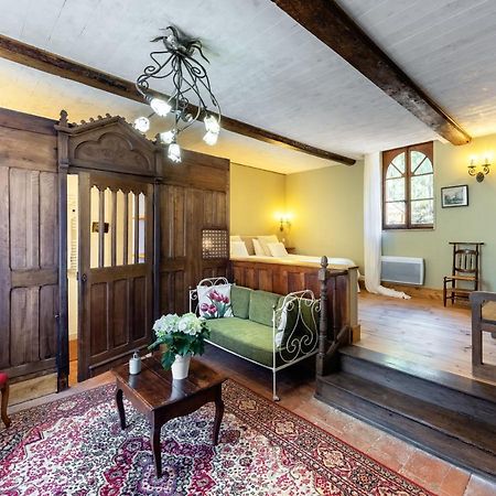 Bed and Breakfast Domaine Le Castelet Кастр Экстерьер фото