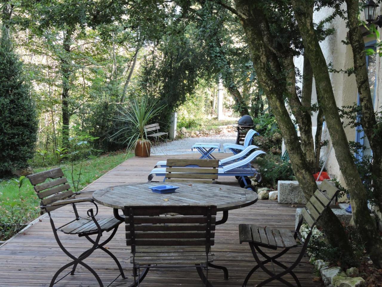 Bed and Breakfast Domaine Le Castelet Кастр Экстерьер фото